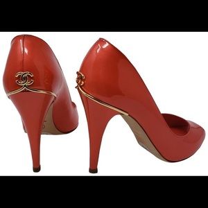 Chanel Orange Patent Leather Peep-toe pumps 39